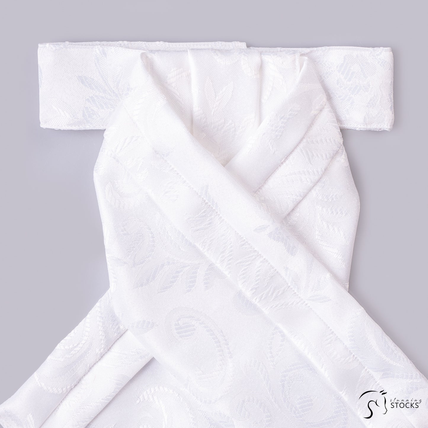 Classic Cotton Brocade Stock with Pleated Anchor and Sash
